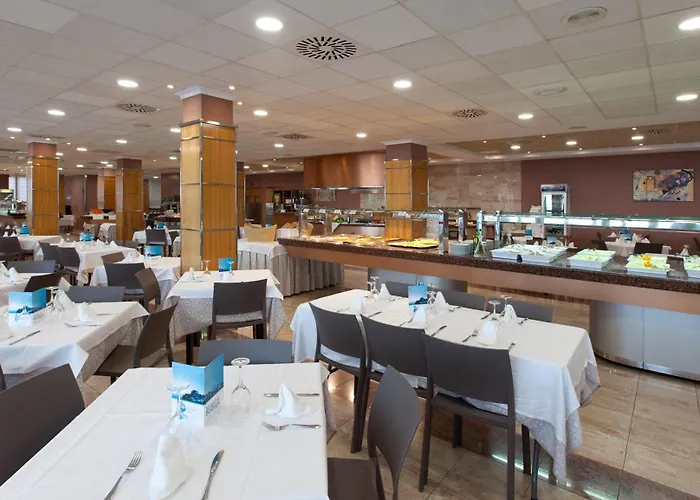 & Palace 4* Пеньискола