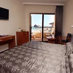 & Palace 4* Peñíscola