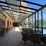 & Palace 4*