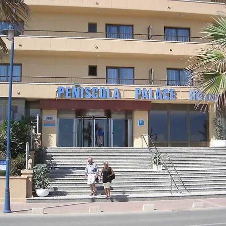 & Palace Hotel