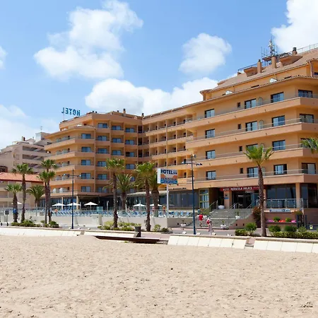 & Palace Hotel 4*