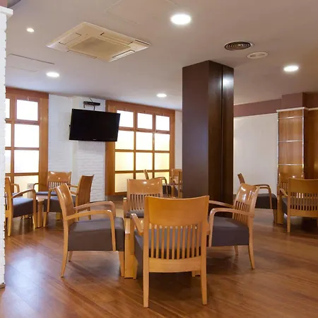 & Palace Пеньискола