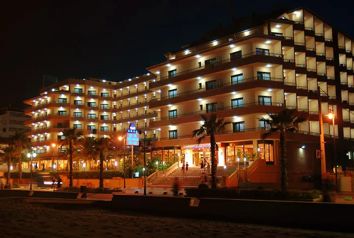& Palace Hotel