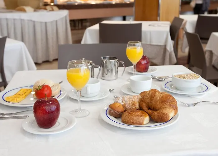 & Palace Hotel 4*